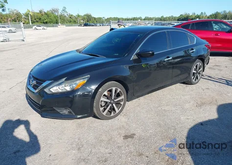 2018 Nissan Altima 2.5 Sr z USA, uszkodzony, nr VIN 1N4AL3AP3JC234020